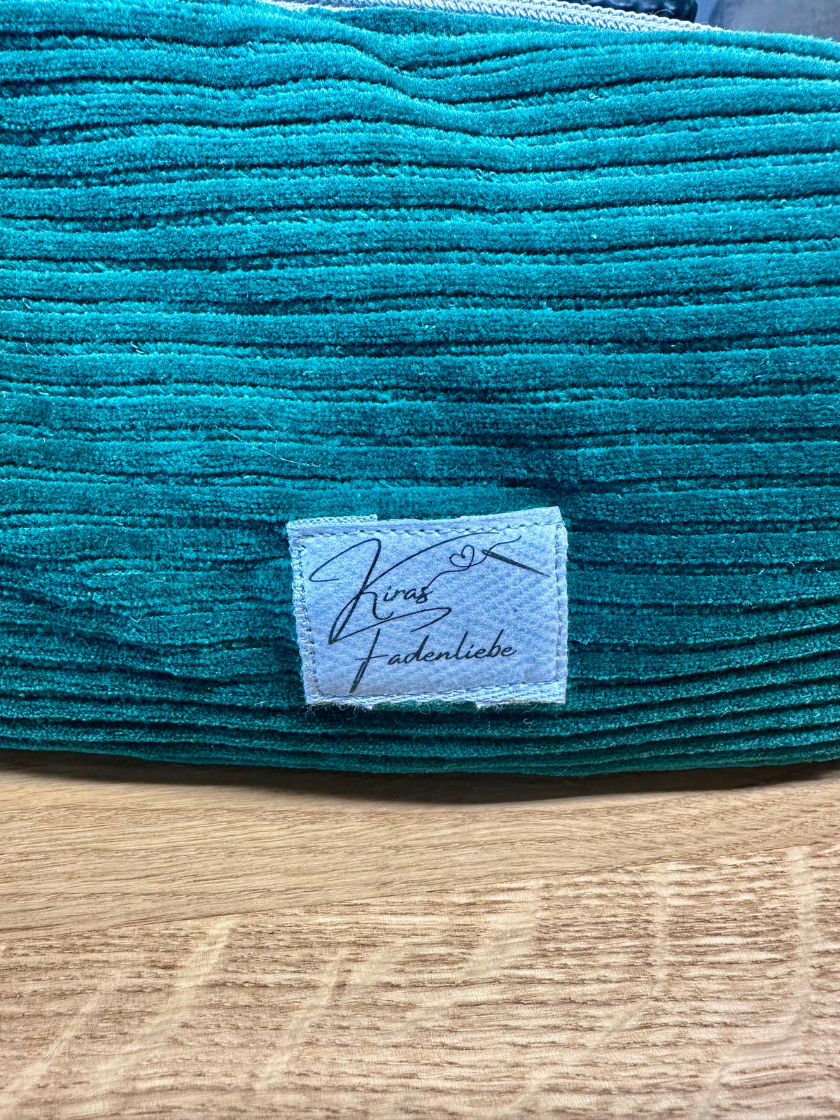 Kosmetiktasche - Cord grün Gr. M