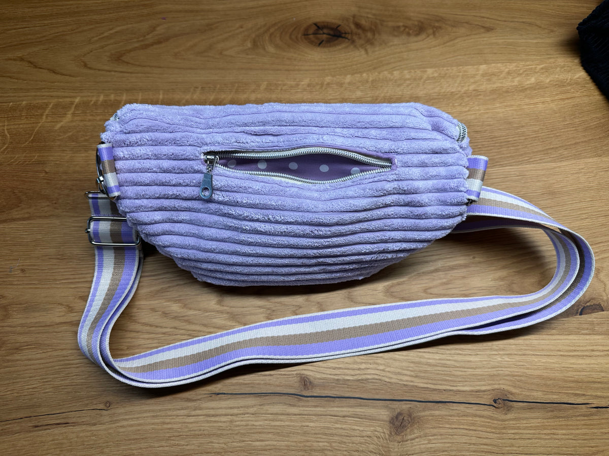 Bauchtasche Gr. M - Cord - Flieder