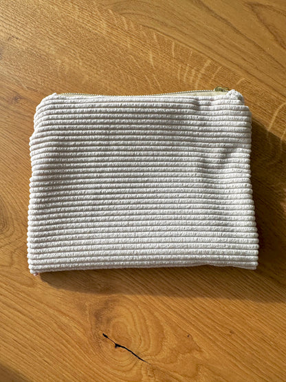 Kosmetikmäppchen beige mit gold Gr. XS