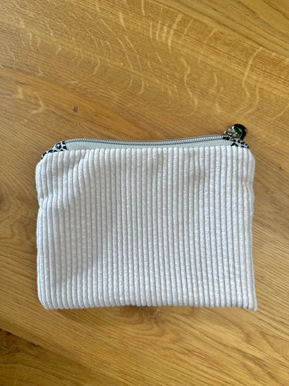 Kosmetikmäppchen beige/leo mit silber Gr. XS
