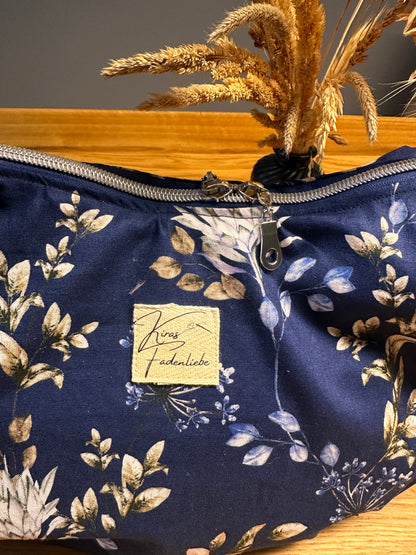 Bananentasche - blau/Blumenprint - Gr. S