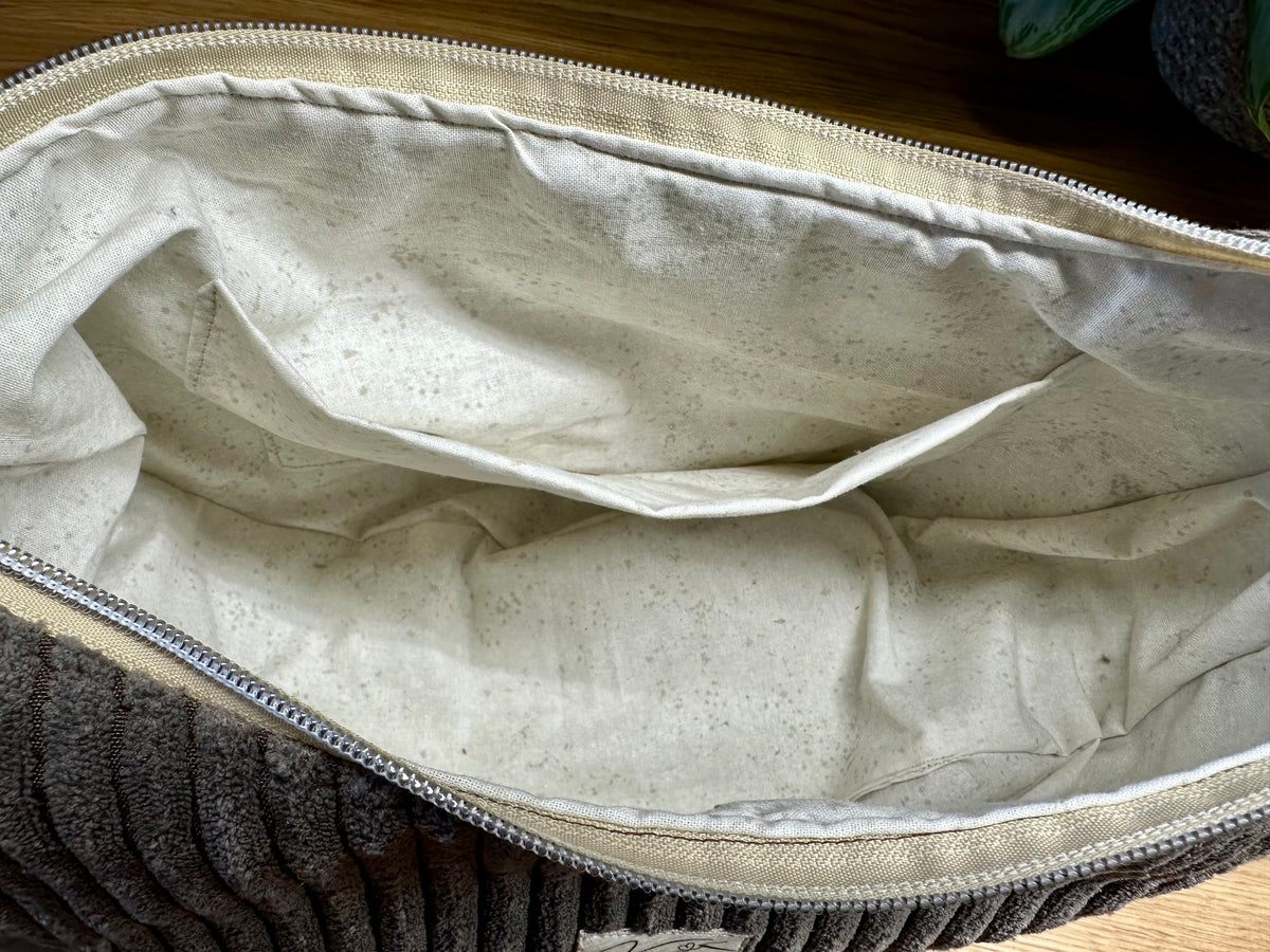 Bananentasche - Cord - Braun Gr. M