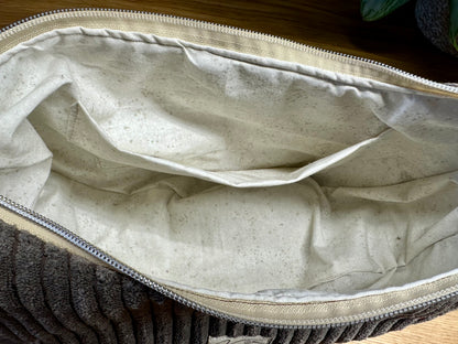 Bananentasche - Cord - Braun Gr. M