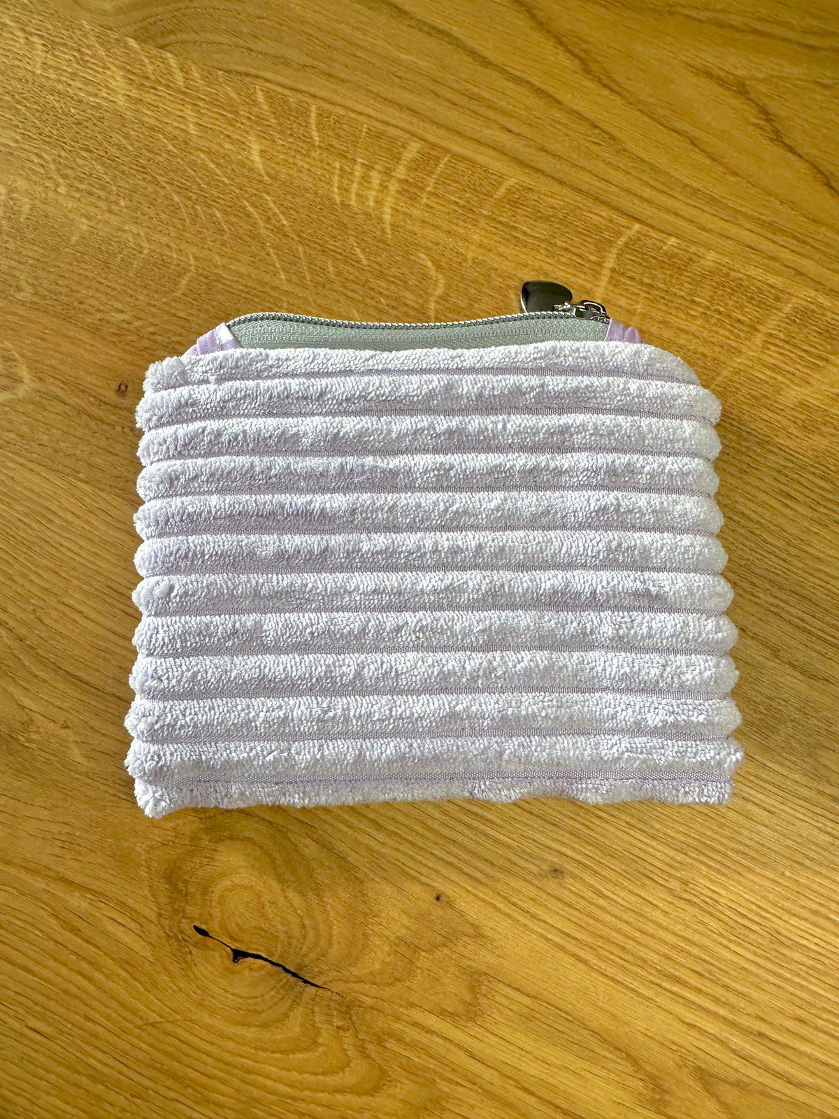 Kosmetikmäppchen Flieder mit silber Gr. XS