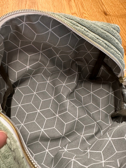 Kosmetiktasche - Cord - salbei Gr. M