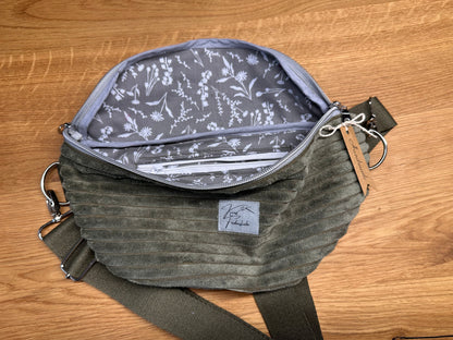 Bauchtasche Gr. M - Cord - Olive